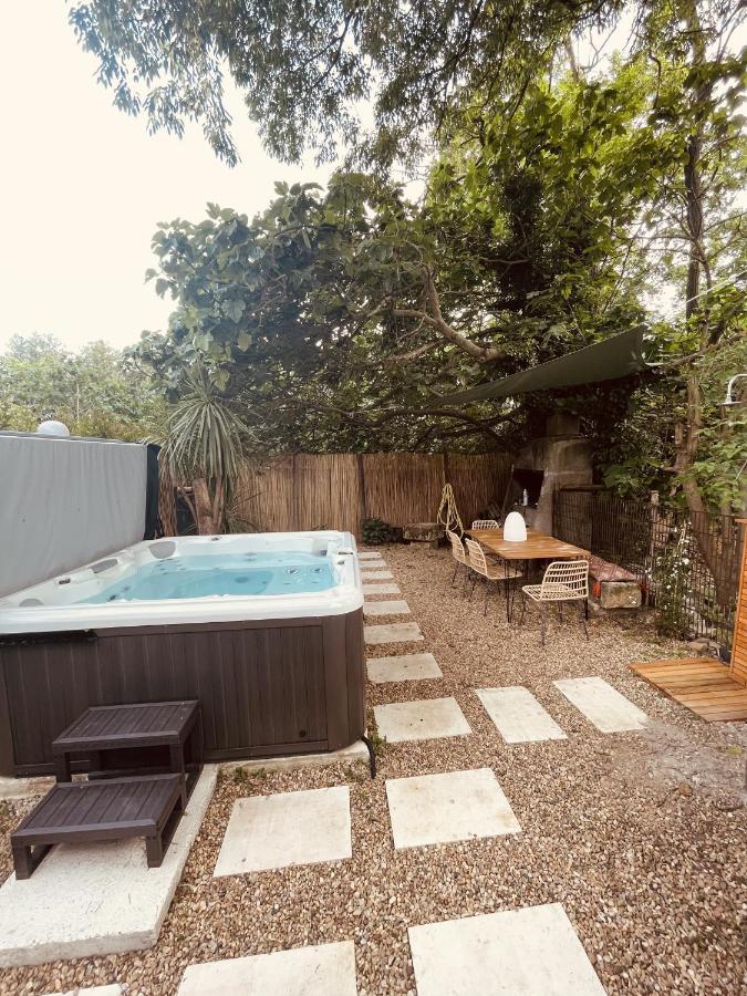 Maison Dans Les Arbres, Spa, Tennis, Parking Nimes Luaran gambar